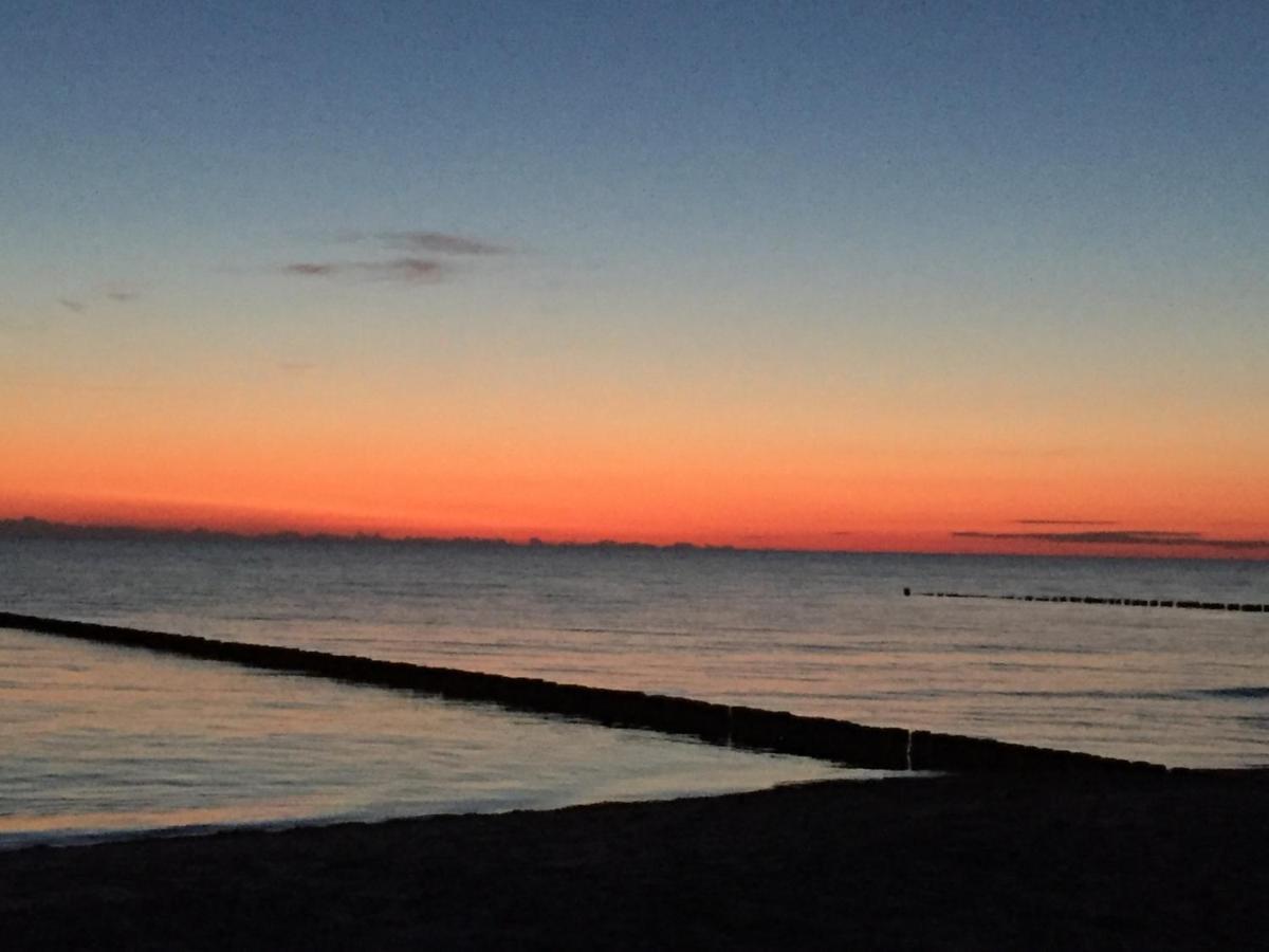 Die Kleine Acht - Direkt Am Strand Dierhagen Exteriör bild